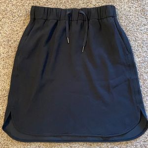Lulu Lemon skirt with pockets! NWOT